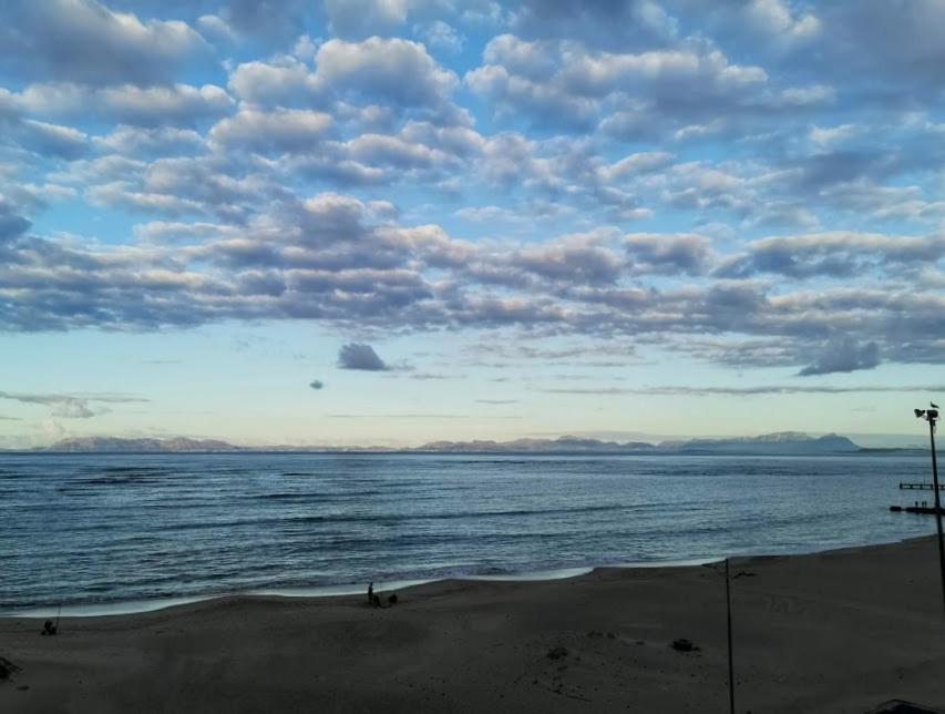 On The Beach At Странд Экстерьер фото